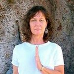 Tara Robbins - @eyesopenbreathingnormal - Instagram
