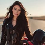 Tara Robbins - @socalsrebelrae - Instagram