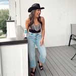 Tara Small - @tararavensmall - Instagram