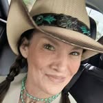 Tara Stein - @funkytstein - Instagram