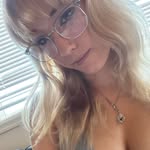 Tara Stephens - @choochoo_zaza_zee - Instagram