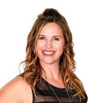 Tara Wolfe - @twolferealty - Instagram