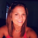 Taryn Dixon - @taryn.dixon.182 - Instagram