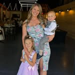 Taryn Jansen - @taryn_thesingingmama - Instagram