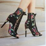 Taryn Pemberton Schmidt - @fashion.function - Instagram