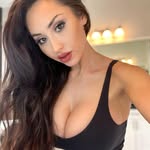 Tasha MIlls - @tashamills200 - Instagram