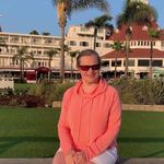 Tasha Olsen - @myforeignenglish - Instagram