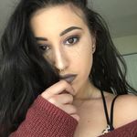 Taylor Beatty - @makeupxbyxtay - Instagram
