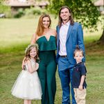 Taylor Bills - @billsspellsme - Instagram