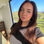 Taylor Bloomfield - Facebook
