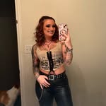 Taylor Burrows - @taylorcastrogarcia - Instagram