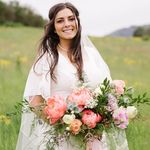 Lysa (Taylor) Calder - @lysa_calderrr - Instagram