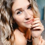 Taylor Dee - @thisgirl_ - Instagram