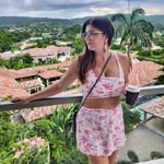 Coasters & Castles Travel- Taylor Dietrich - @taylorthewhimsicalwanderer - Instagram