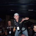 Taylor Farrell - @farrellsburg - Instagram