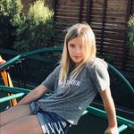 Taylor Hare - @taylor_belle99 - Instagram