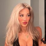 taylor herrera - @taylorherrera.jpg - Instagram