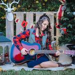 Taylor Hinkle - @tayhinklemusic - Instagram