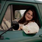 Taylor Linkes - @weddingsbytaylorlinkes - Instagram
