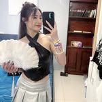 Taylor Ng - @isolde205.pt - Instagram