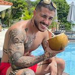 Oliver Taylor Mürki - Facebook