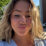 Taylor - @taylorreads865 - Instagram