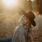 t a y :) - @taylor.roeee - Instagram