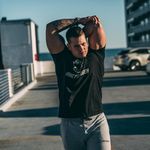 Taylor Schuhen - @taylorschuhen - Instagram