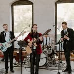 Taylor Mitchum & Beau Sigmon - @taylor_and_beau_music - Instagram