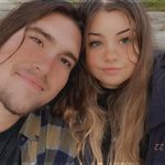 Taylor Staples - @xoxo.taylor - Instagram