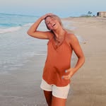 Taylor Stinefield - @taylorstine.clothes - Instagram