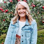 Taylor Weiss - @taylorvoskuil13 - Instagram
