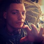 Taylor Waggoner - @noftown.uknowho - Instagram