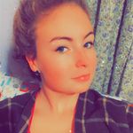 Taylor Whitlock - @i_am_a_country_girl1996 - Instagram