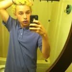 Jonathan Aronson - @kermittedtomakeup - Instagram