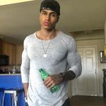 Teddy Bender - @teddy.bender.733 - Instagram