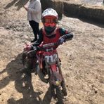 Teddy Holt - Facebook