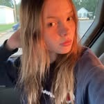 Tegan - @teganallisonn - Instagram