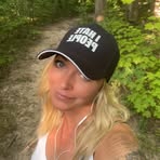 Tegan Lowe - Facebook