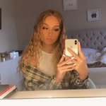 Tegan Phillips - @privtegx - Instagram