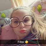 Tegan Webb - @tegan.webb.142 - Instagram