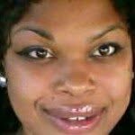 Tennille Smith - @sunshinechic10 - Instagram