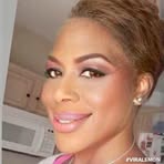 Teresa Cray - Facebook