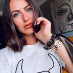 Teri - @teri_burton.txs - Instagram