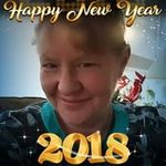 Teri Schneider - @teri.schneider.737 - Instagram