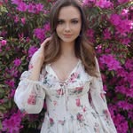 Terra Fox - @terrafox22 - Instagram