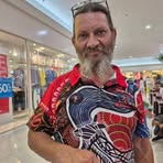 Darryl Lindsay Hayward - Facebook