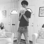 terrell3xx - @terrell.lawrence.3133 - Instagram