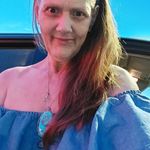 Terri Becker - @misstangsally - Instagram