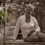 Terri Burns - @terriboyle2016 - Instagram